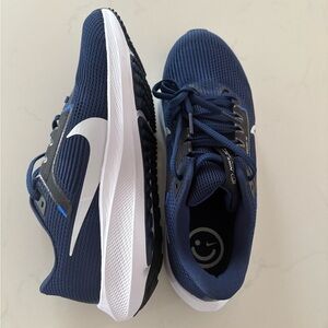 Nike Women’s Navy Blue Pegasus 40 Running Shoes